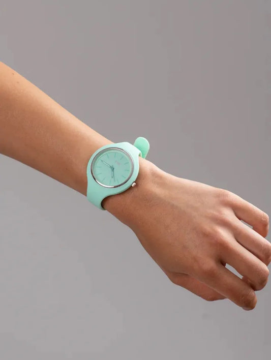 Reloj juvenil mujer Kenox con pulsera de silicona
