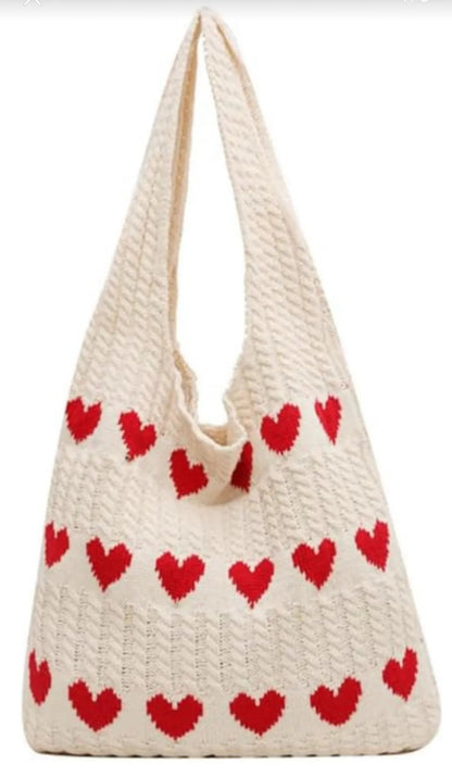 Bolso de hombro tejido diseño corazones